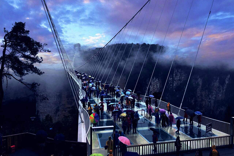 長沙出發(fā)到張家界玻璃橋、天門山、玻璃棧道、鳳凰古城3日游